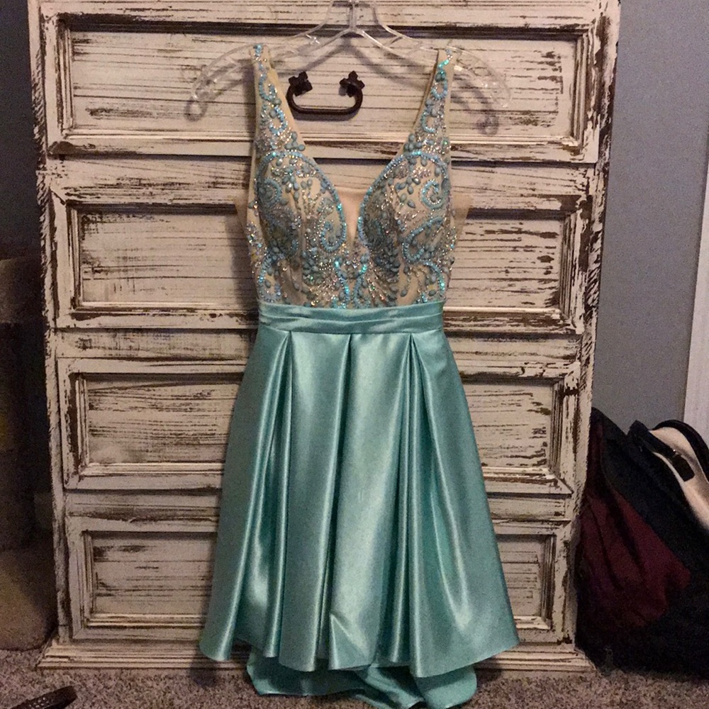 Hannah S homecoming dress